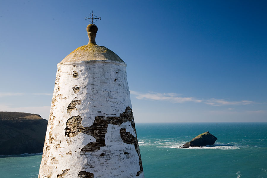 Portreath Pepperpot And Gull Rock Cornwall Guide
