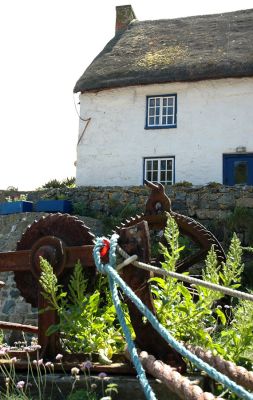 Cadgwith - Old fishing boat winch