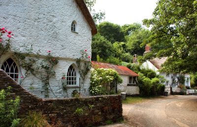 Helford Village cottages
