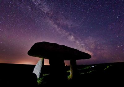 Lanyon Quoit under the Milky Way