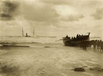 Escurial Shipwreck - Portreath - 1895