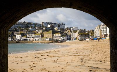 St Ives through the arches