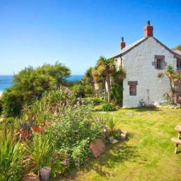 Tresillian, Stunning Spacious Cottage By Beach Sea-views Large Gardens