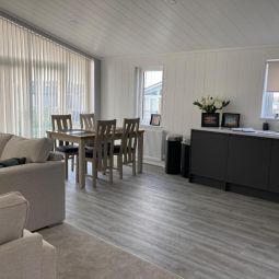 Lovely Holiday Lodge in St Merryn Cornwall