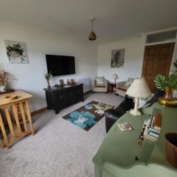 Dragonfly is a newly refurbished 2 bedroom bungalow.