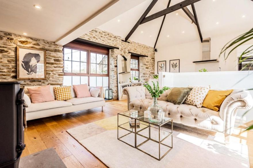 2 Bedroom Cottage to explore Cornwall