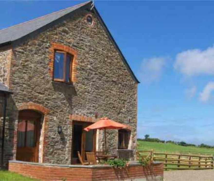 Hele Barton Luxury 4 5 Farm Cottages Cornwall Guide